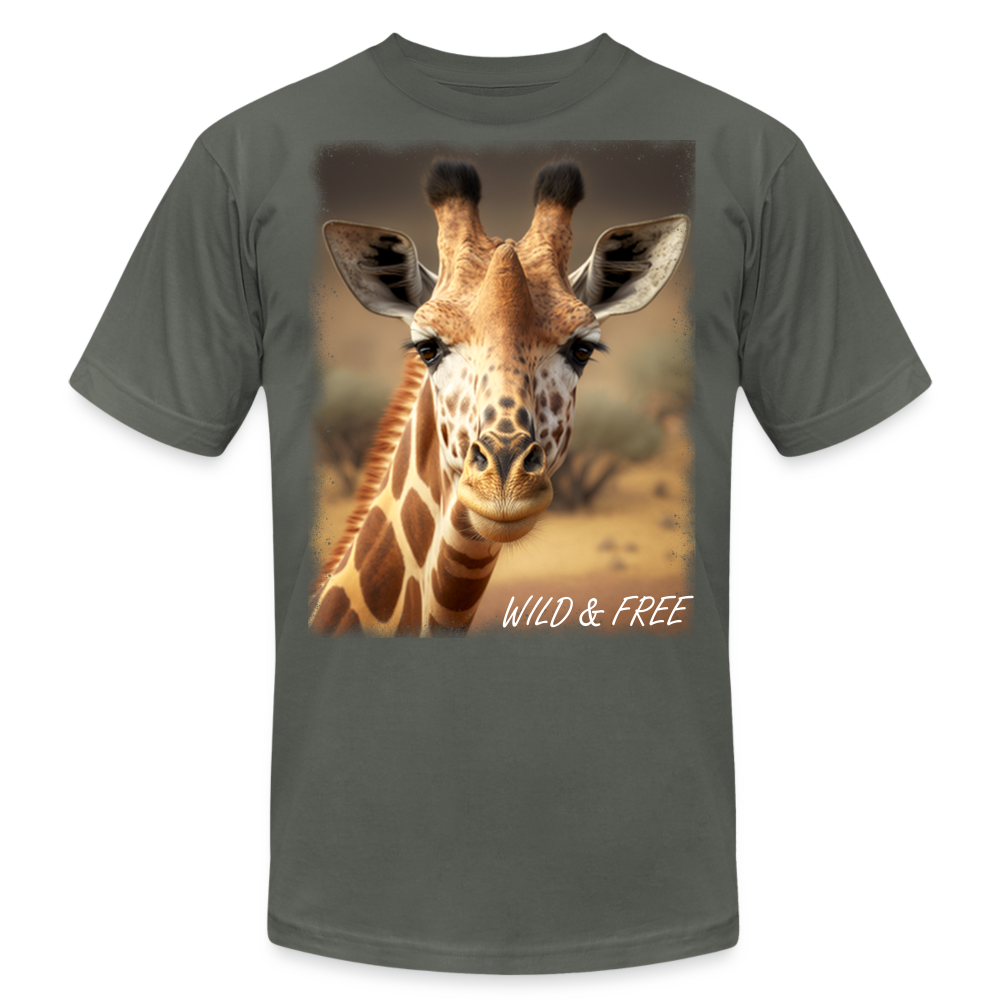 Giraffe - Wild & Free - asphalt